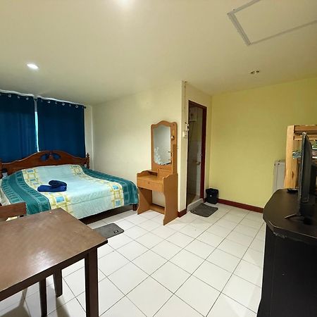 Bambus Motel Pantai Jomtien Luaran gambar