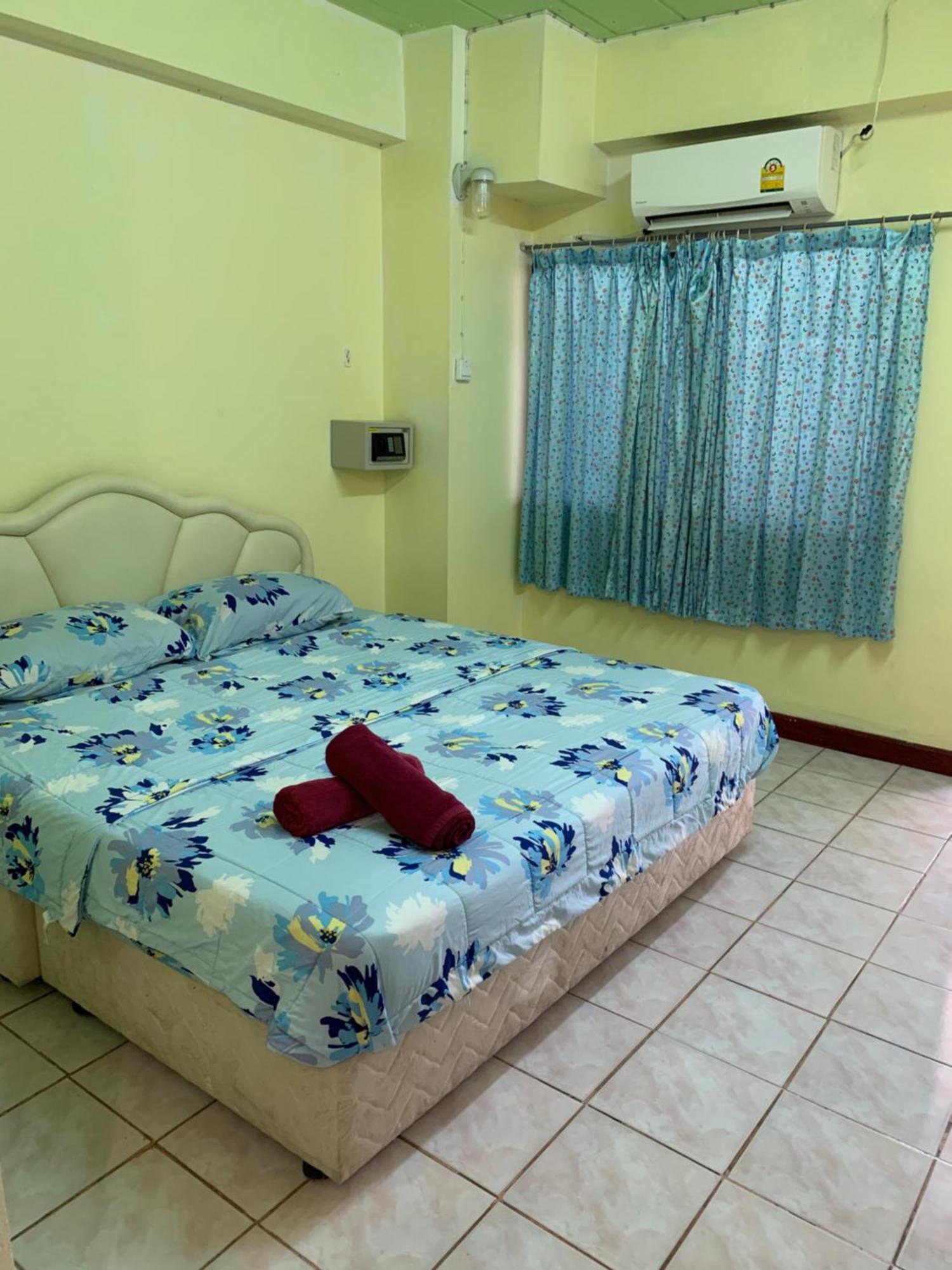 Bambus Motel Pantai Jomtien Luaran gambar